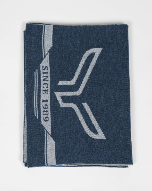 'ВЪЛНЕН ДВУЛИЦЕВ ШАЛ С ЛОГО И НАДПИС  В ДЕНИМ СИН И СИВ ЦВЯТ