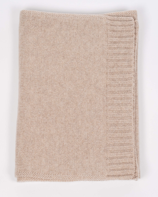 'ПЛЕТЕН ШАЛ ОТ 100% КАШМИР В СВЕТЛОБЕЖОВ МЕЛАНЖ