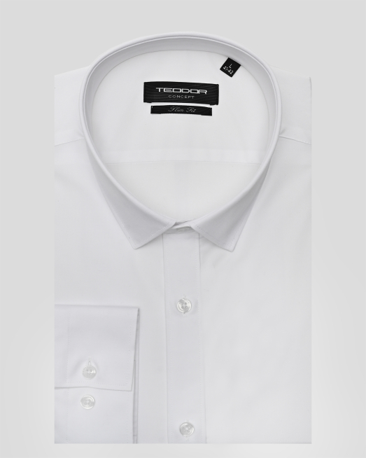 'БЯЛА ВТАЛЕНА РИЗА ОТ БАМБУК И ТЕХНОЛОГИЧЕН ТЕКСТИЛ С ПРАВ МАНШЕТ