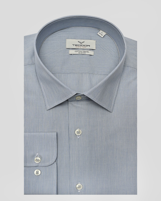 'СВЕТЛОСИНЯ КЛАСИЧЕСКА РИЗА ВЪВ ФИНО РАЙЕ ОТ ПАМУК И ТЕНСЕЛ