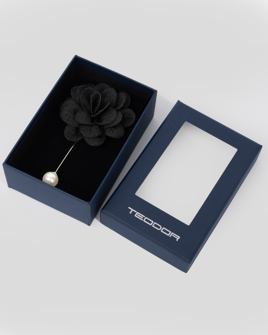 'ИГЛА ТИП БРОШКА С ЦВЕТЕ В ЧЕРНО