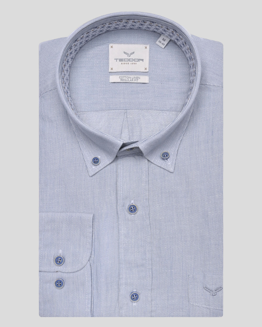 'СИНЯ РИЗА С ДЖОБ НА ГЪРДИТЕ И ТОНАЛНА БРОДЕРИЯ ЛОГО