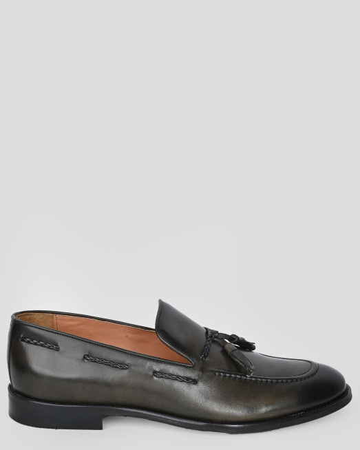 'ТЪМНОЗЕЛЕНИ МОКАСИНИ ОТ ГЛАДКА КОЖА С ПИСКЮЛ