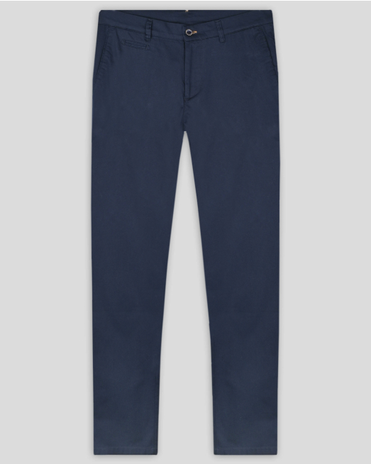 'ТЪМНОСИН ЧИНО ПАНТАЛОН С ДВОЙНИ ФИЛЕТКИ И КОЖЕНА ЛОГО ЕМБЛЕМА 