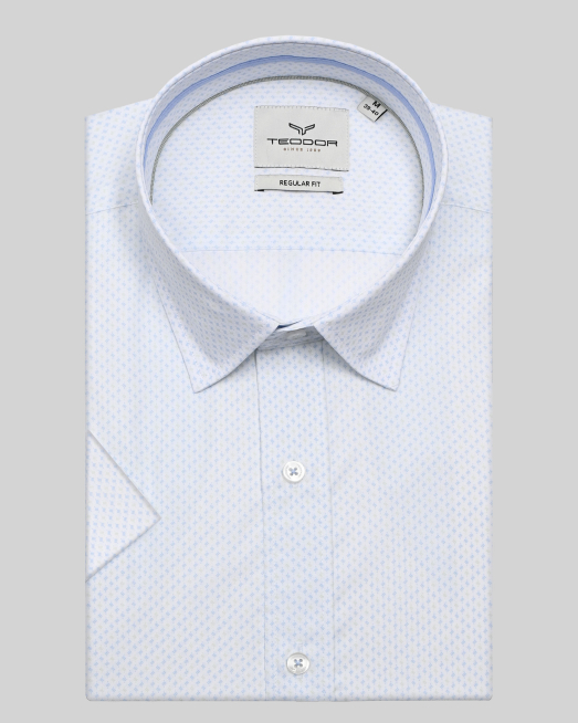 'БЯЛА РИЗА С КЪС РЪКАВ В КОНТРАСТЕН ФИГУРАЛЕН ДЕСЕН