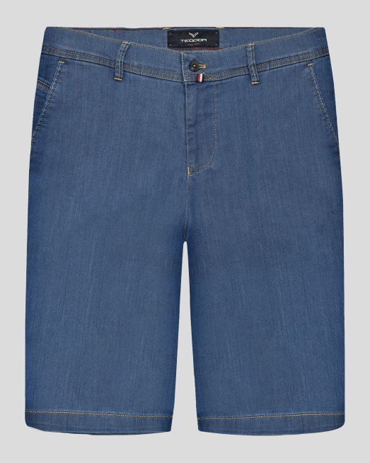 'ДЕНИМ СИНИ БЕРМУДИ С КОНТРАСТНИ ШЕВОВЕ И ЛОГО ЕМБЛЕМА