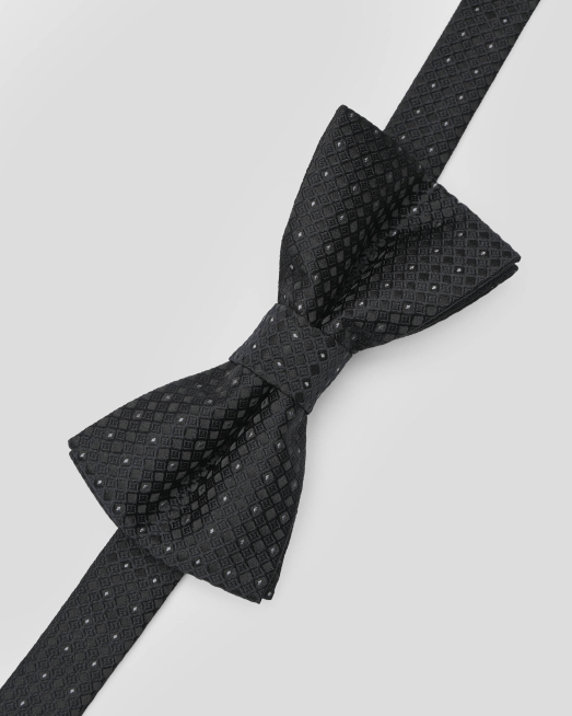 'ЧЕРНА ПАПИЙОНКА ЖАКАРД С ФИГУРАЛЕН ДЕСЕН НА ТОЧКИ