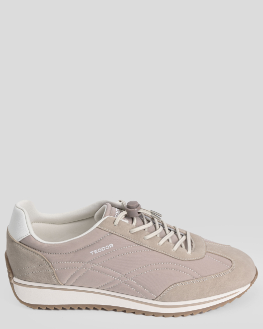 'БЕЖОВИ СПОРТНИ ОБУВКИ С ЕЛАСТИЧНИ ВРЪЗКИ СЪС СТОПЕР