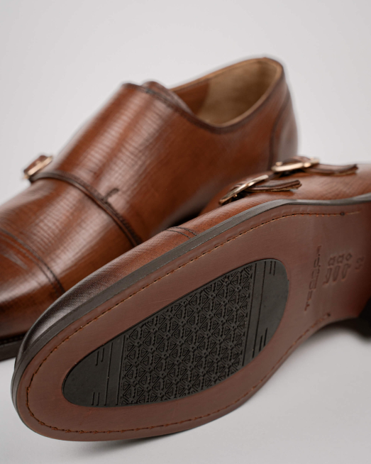 'КАФЯВИ ОБУВКИ С КАТАРАМИ