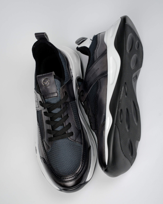 'МАРАТОНКИ В ЧЕРНО ОТ ТЕКСТИЛ