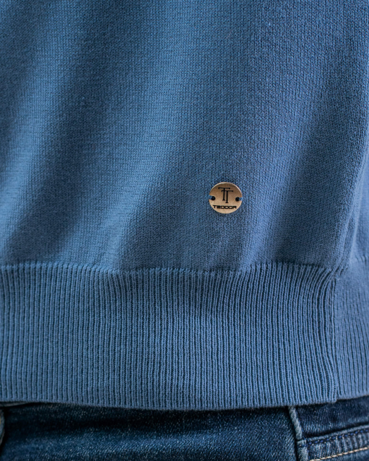 'СВЕТЛО СИН ПУЛОВЕР ГЛАДКА ПЛЕТКА