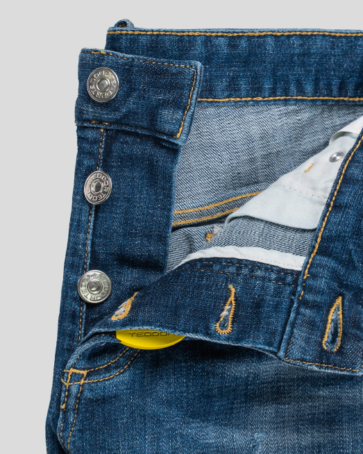 'СРЕДНО СИНИ ДЪНКИ С НАКЪСАН ЕФЕКТ