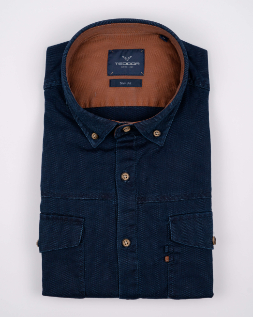 'ТЪМНО СИНЯ СТРУКТУРНА РИЗА С КОНТРАСТНИ КОПЧЕТА И ДЖОБОВЕ