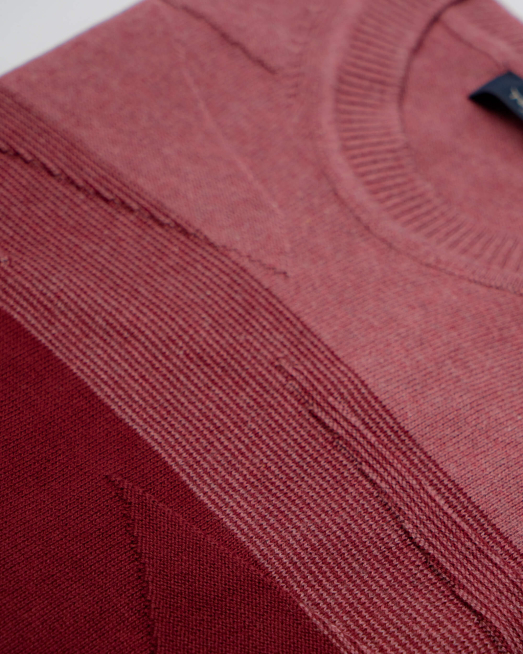 'ПАМУЧЕН ПУЛОВЕР В ЦВЯТ БОРДО С РЕЛЕФНИ ДЕТАЙЛИ 