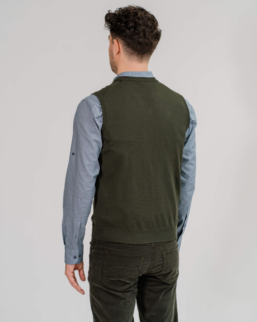 'ЗЕЛЕН ВЪЛНЕН ПУЛОВЕР БЕЗ РЪКАВ