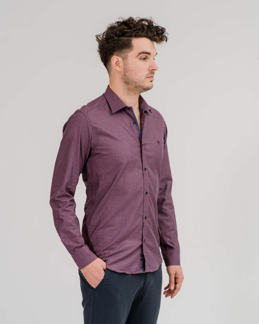 'ТЪМНО БОРДО РИЗА С БРОДЕРИЯ ЛОГО