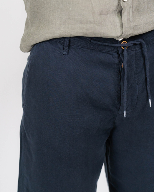 'ТЪМНО СИНИ БЕРМУДИ ДЮС С АКСЕСОАР ЛОГО ОТ ТЕНСЕЛ