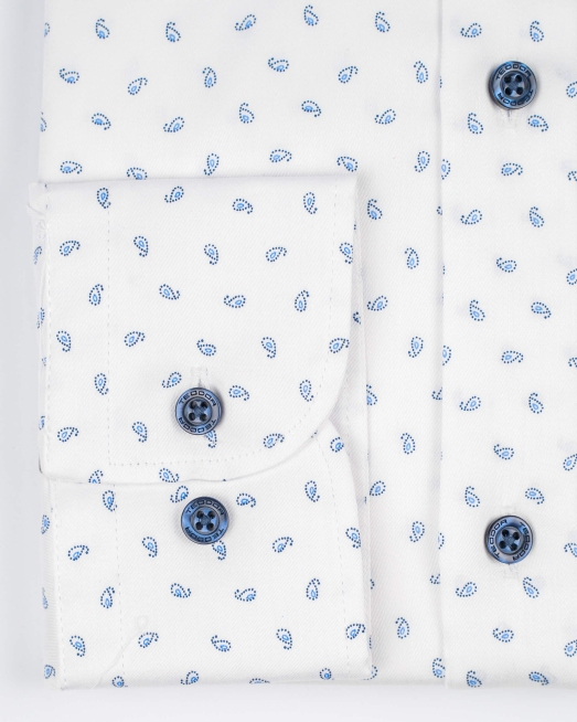 'БЯЛА РИЗА С КОНТРАСТНИ КОПЧЕТА ОТ САТЕНИРАН ПАМУК