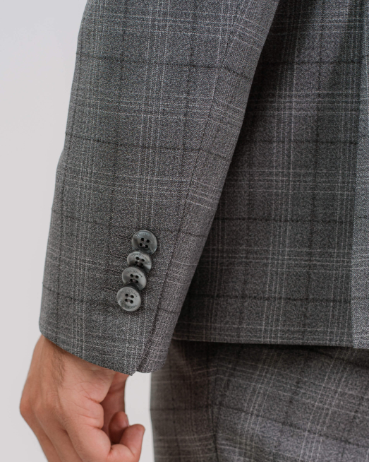 'СИВ КЛАСИЧЕСКИ КАРИРАН КОСТЮМ