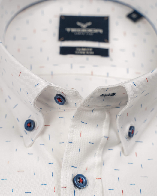 'БЯЛА РИЗА НА ЦВЕТНИ СИТНИ ФИГУРИ