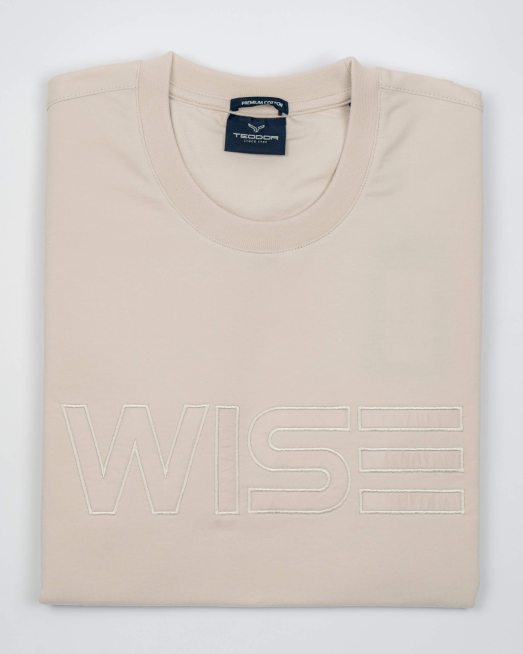 'БЛУЗА В СВЕТЛО БЕЖОВО С АПЛИКАЦИЯ