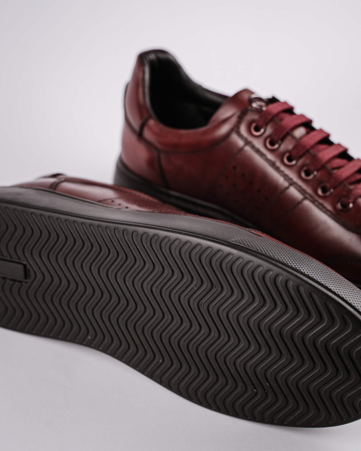 'БОРДО ОБУВКИ С МЕТАЛНО ЛОГО