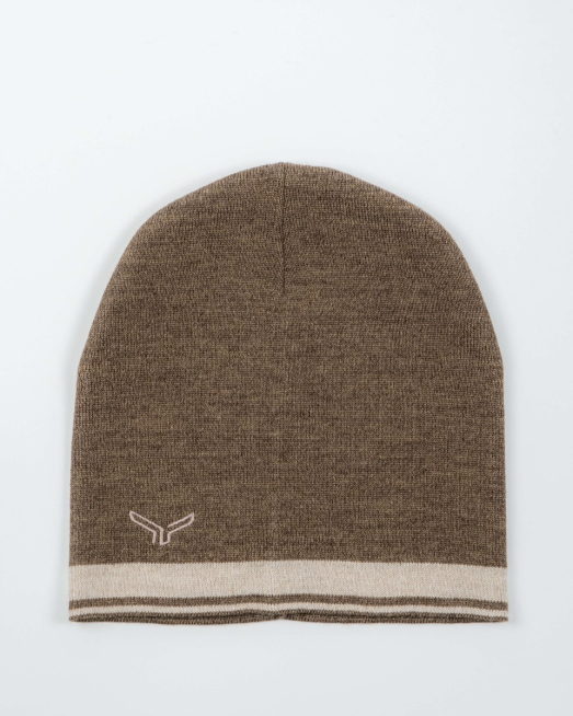 'ПЛЕТЕНА КАФЯВА  ШАПКА ОТ ВЪЛНА И АКРИЛ С ДЕСЕНАЦИЯ И ЛОГО