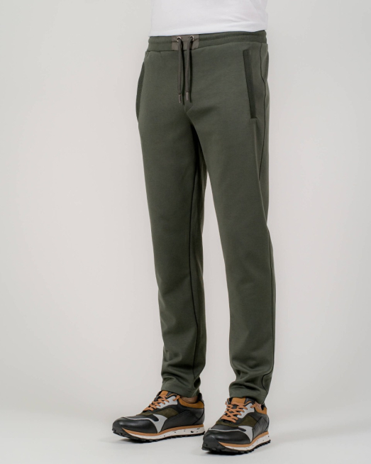 'ЗЕЛЕНО СПОРТНО ДОЛНИЩЕ ОТ ВИСОКОКАЧЕСТВЕН ПАМУК SUPIMA И ЕЛАСТАН