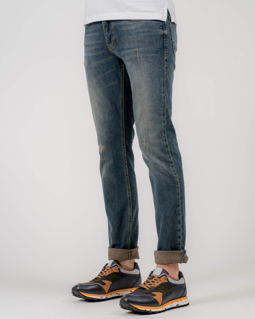 'ЕФЕКТНИ ДЪНКИ ОТ ДВУЛИЦЕВ ПЛАТ С ЛЕКИ ДЕКОРАТИВНИ НАКЪСВАНИЯ