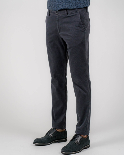 'СИВ СПОРТНО ЕЛЕГАНТЕН ПАНТАЛОН ОТ СТРУКТУРЕН ПАМУК С ЕЛАСТАН