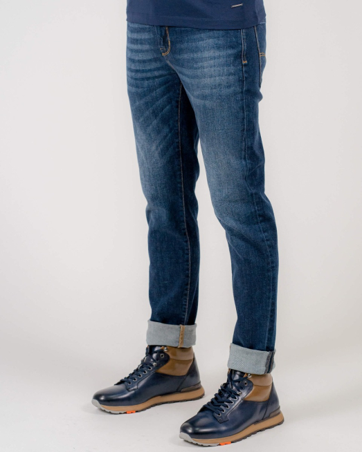 'ТЪМНО СИНИ ВТАЛЕНИ ДЪНКИ С КОНТРАСТНИ ЕЛЕМЕНТИ