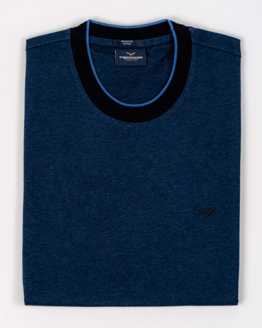 'СИНЯ ТРИКОТАЖНА БЛУЗА С КОНТРАСТНИ ЕЛЕМЕНТИ