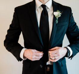 Как да изберете идеалния костюм за сватба?